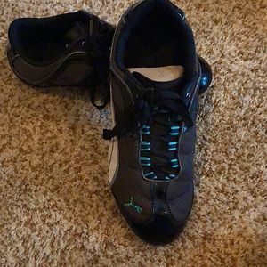 Puma sneakers